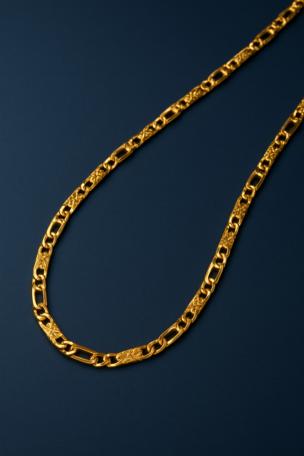 Elegant Onegram Gold Chain